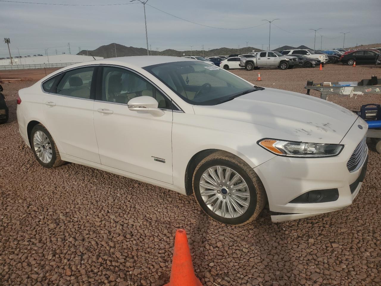 2014 FORD FUSION SE - Image 4