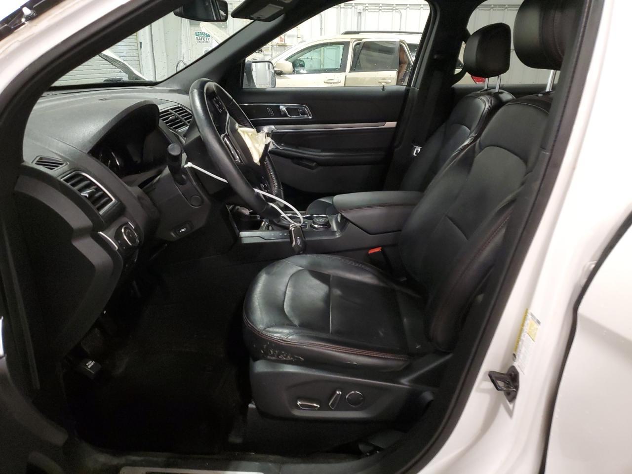 2017 FORD EXPLORER S - Image 7