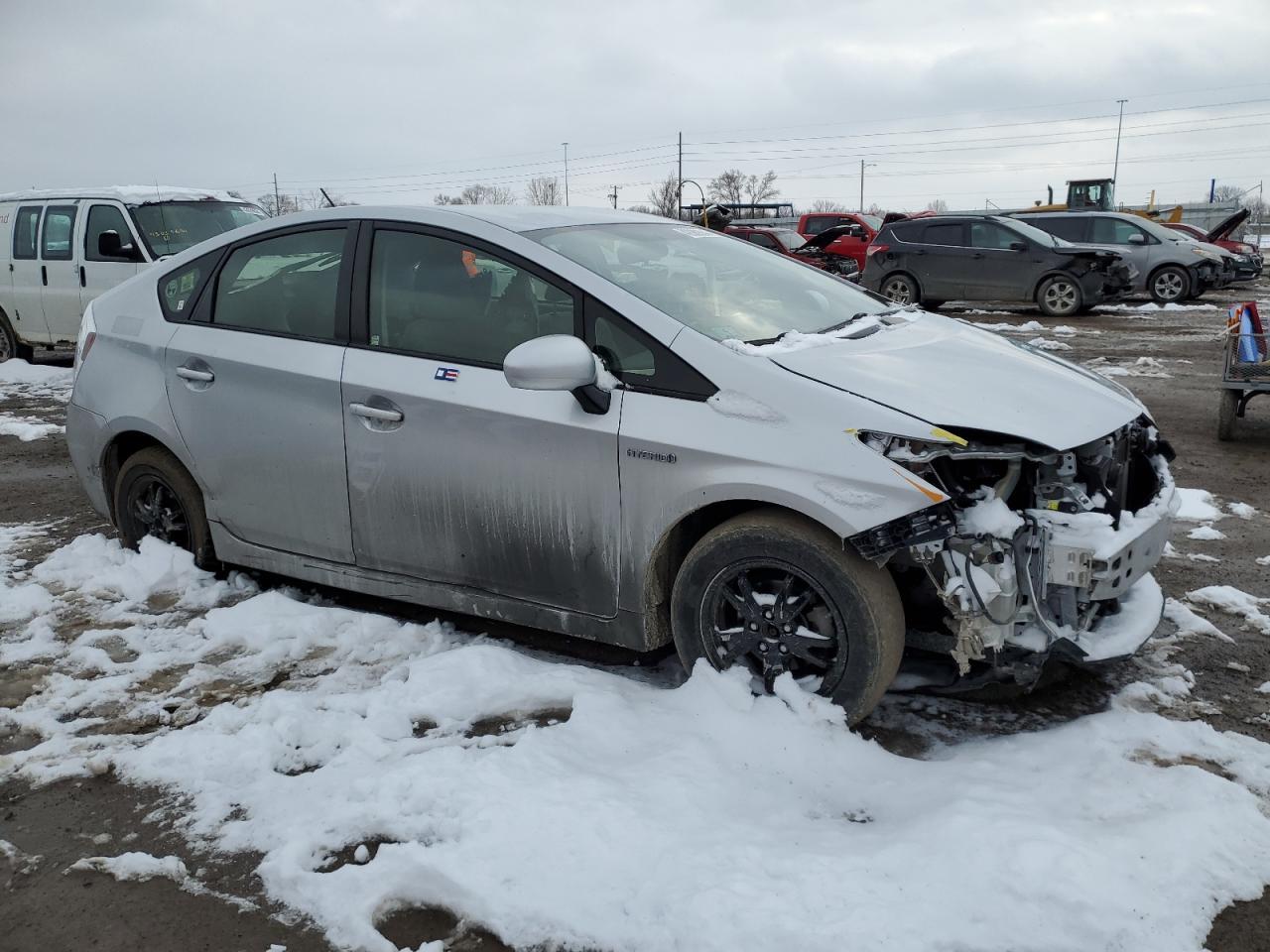 2013 TOYOTA PRIUS - Фото 4
