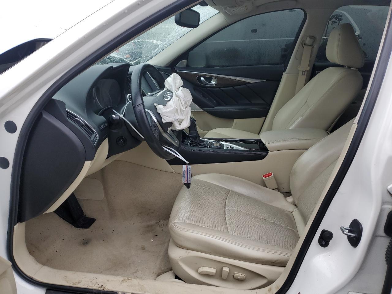 2018 INFINITI Q50 LUXE - Image 7