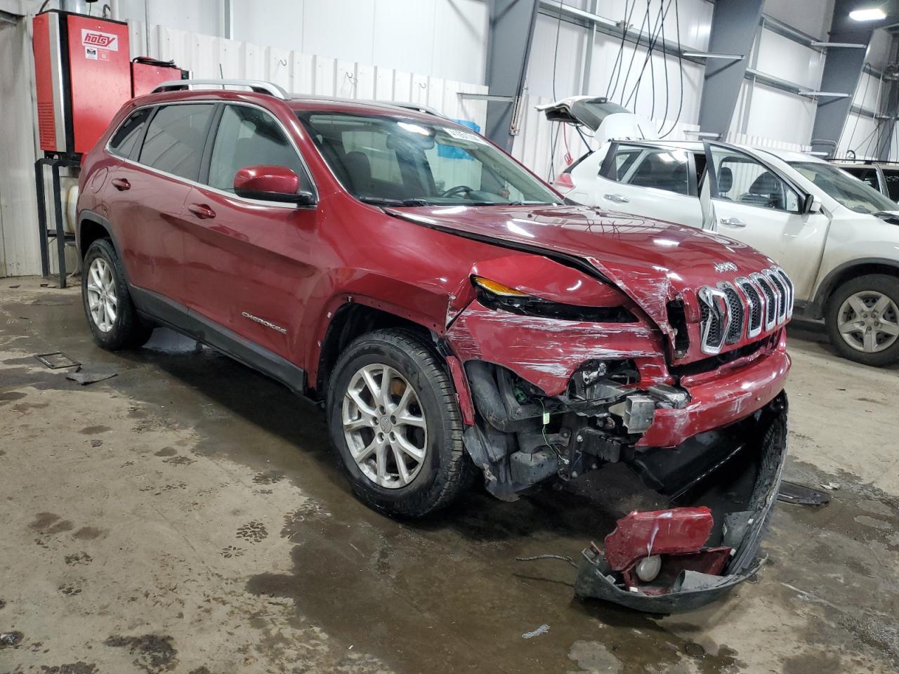 2017 JEEP CHEROKEE L - Image 4
