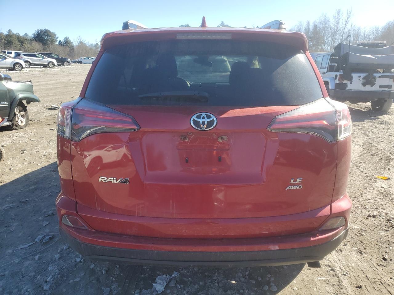2017 TOYOTA RAV4 LE - Image 6