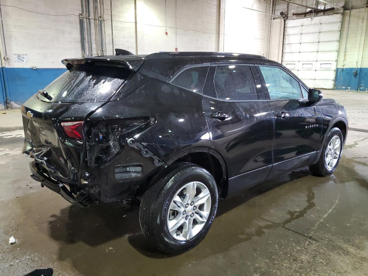 2021 CHEVROLET BLAZER 2LT - Фото 3