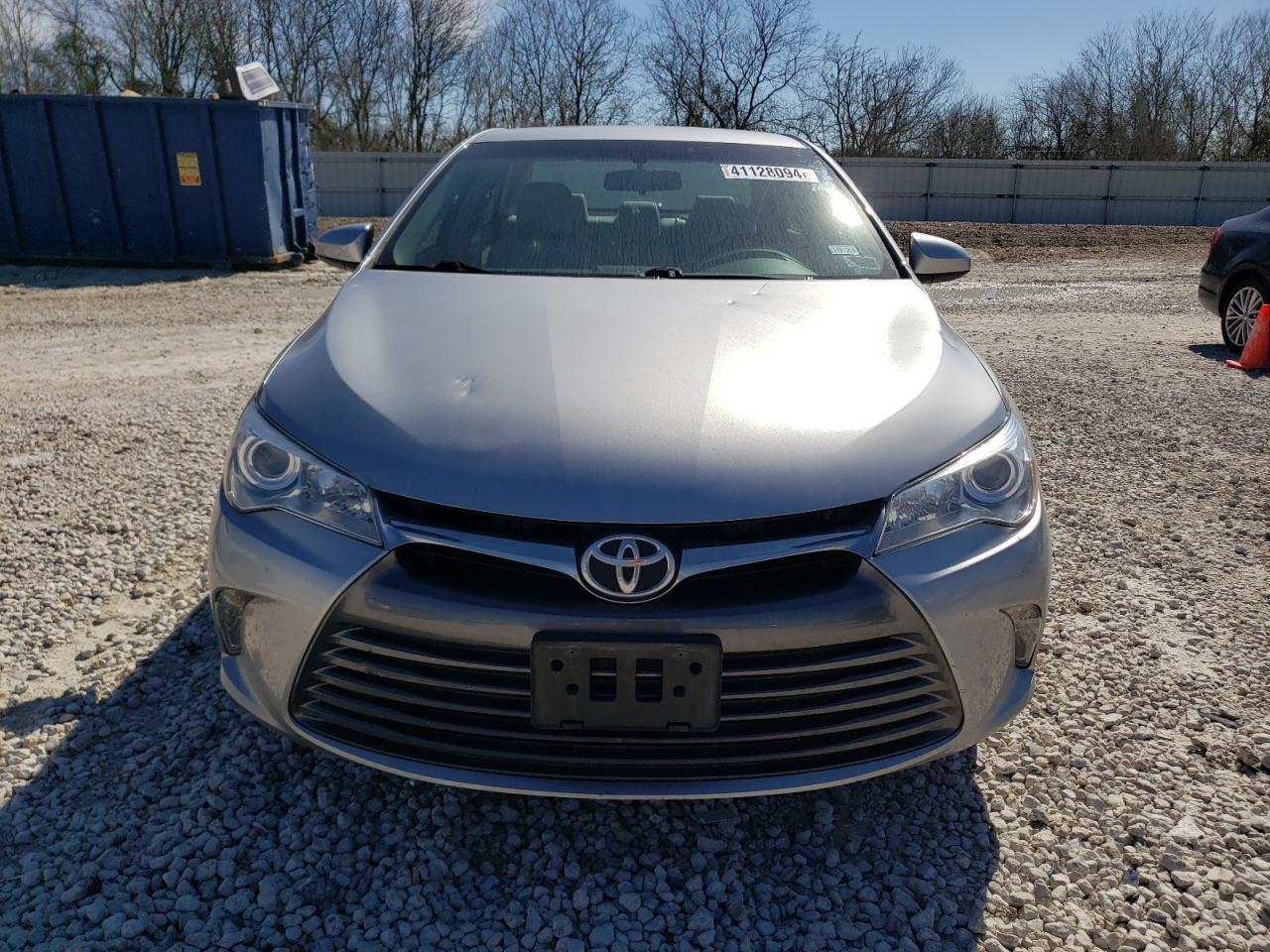 2015 TOYOTA CAMRY LE - Image 5