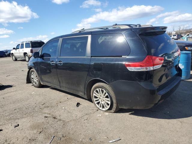 2011 Toyota Sienna Xle - Фото 2
