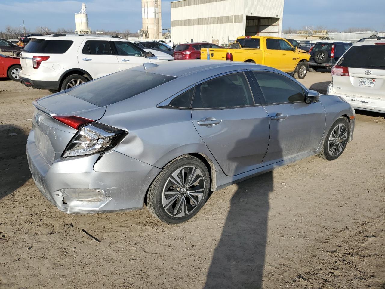 2016 HONDA CIVIC EXL - Image 3