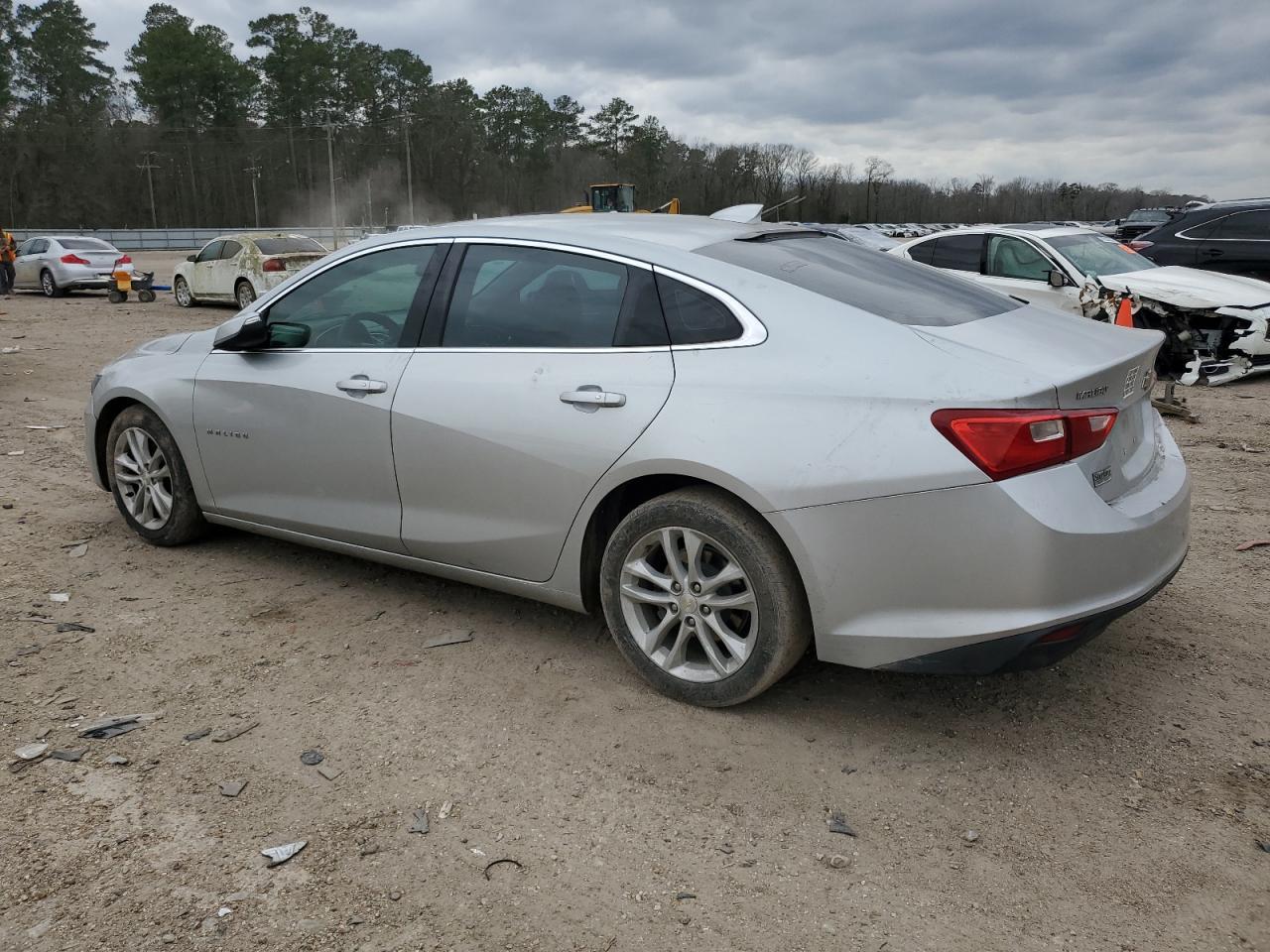 2017 CHEVROLET MALIBU LT - Image 2