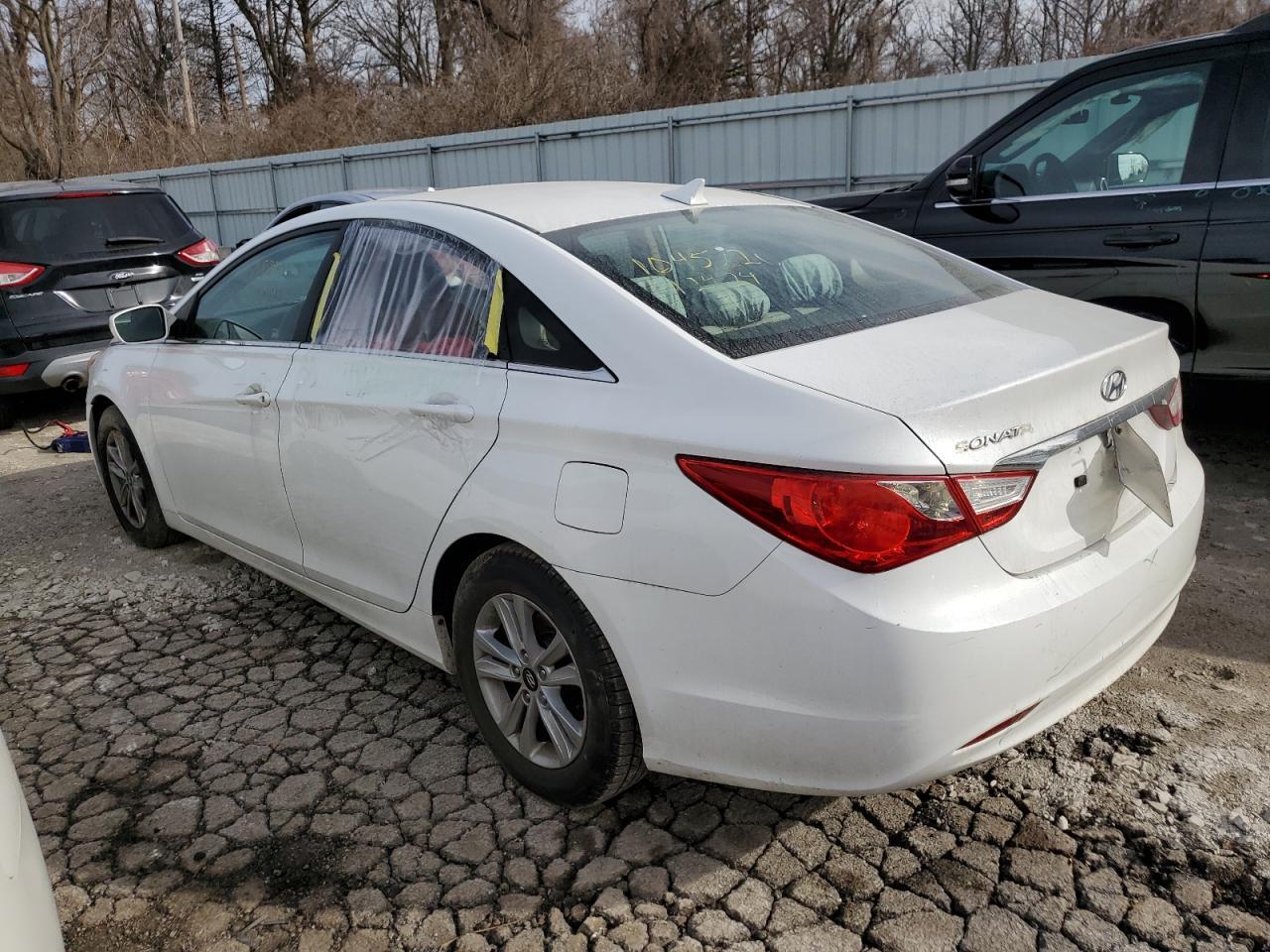2011 HYUNDAI SONATA GLS - Image 2