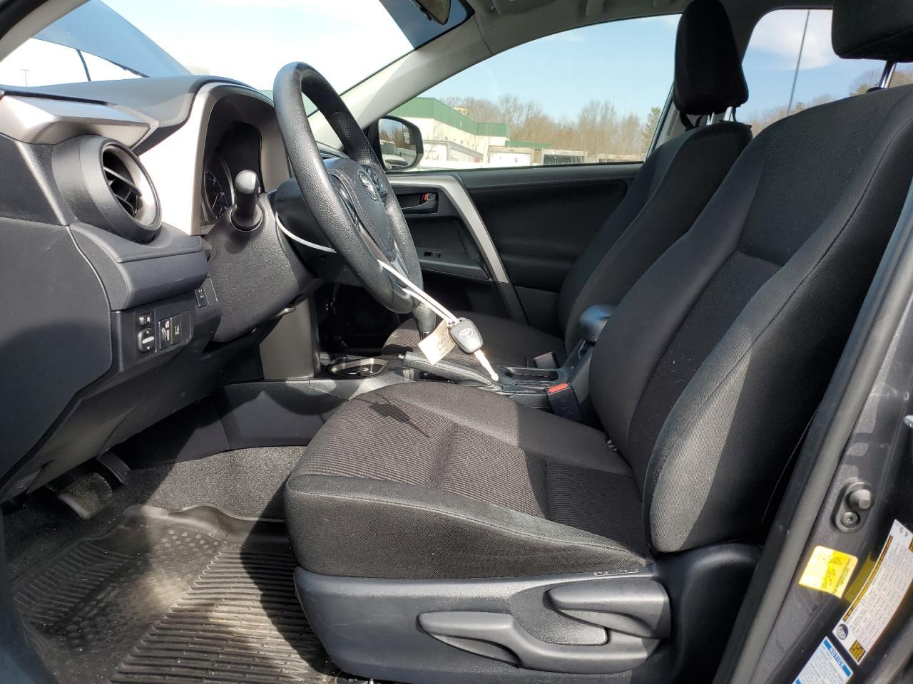 2018 TOYOTA RAV4 LE - Image 7