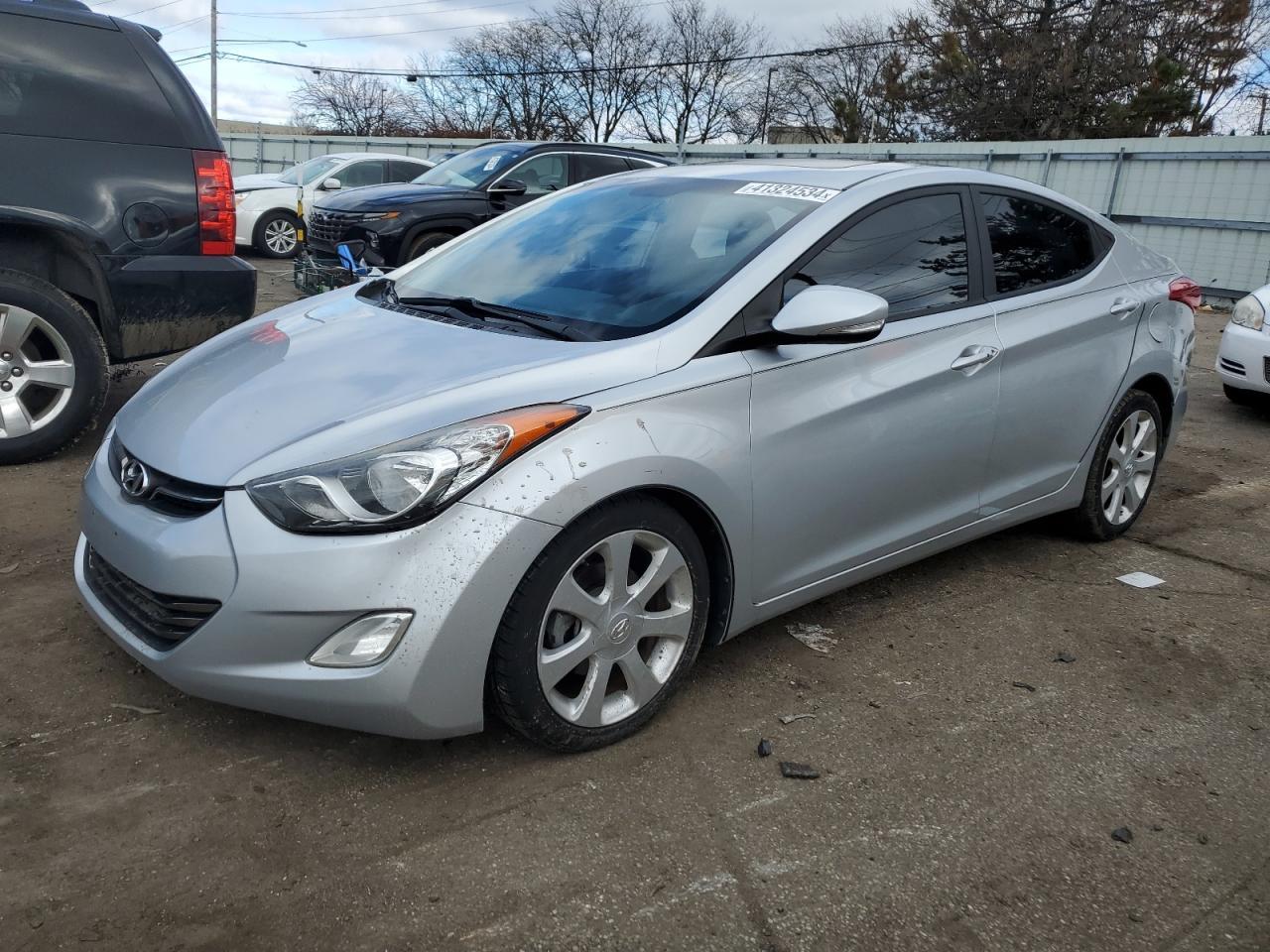2013 HYUNDAI ELANTRA GL