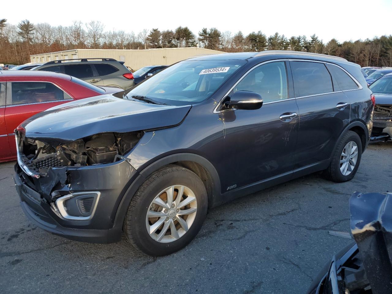 2017 KIA SORENTO LX