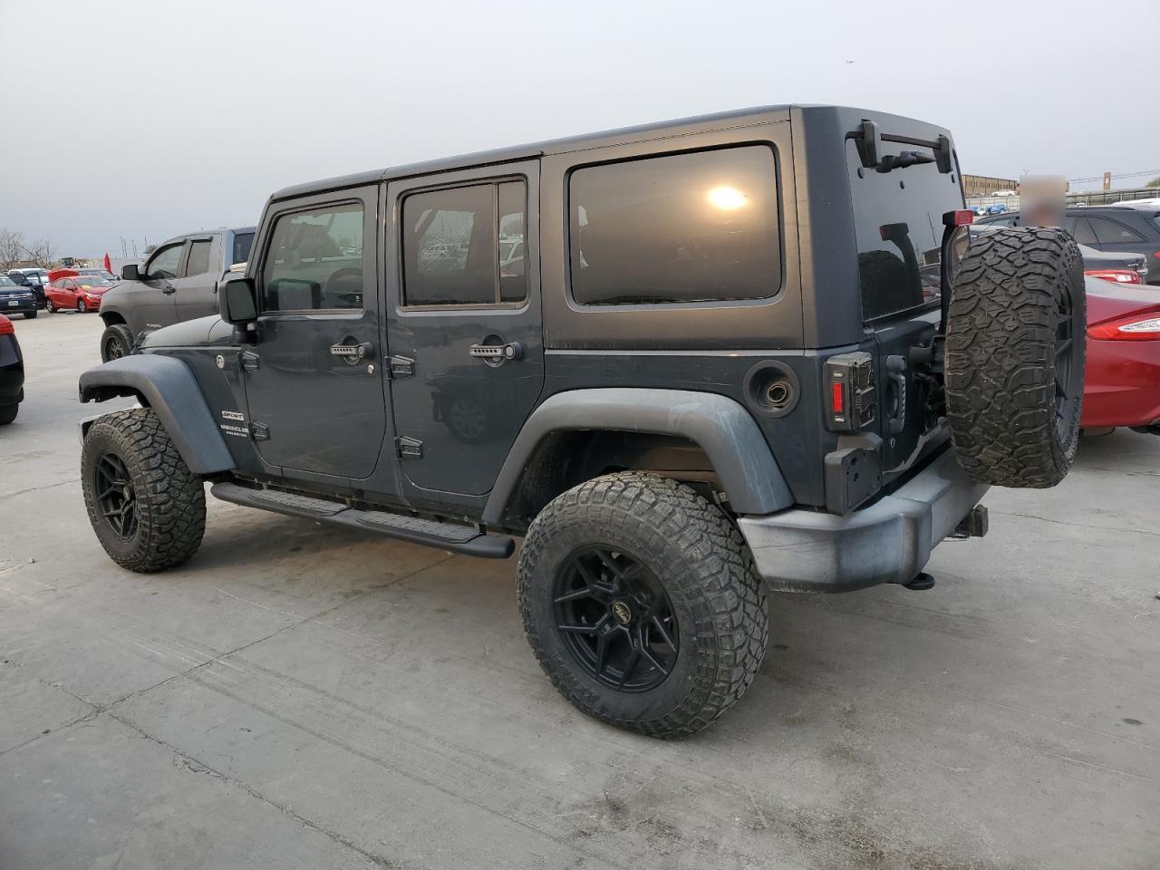 2017 JEEP WRANGLER U - Фото 2