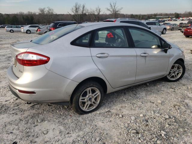 2019 Ford Fiesta Se - Фото 3