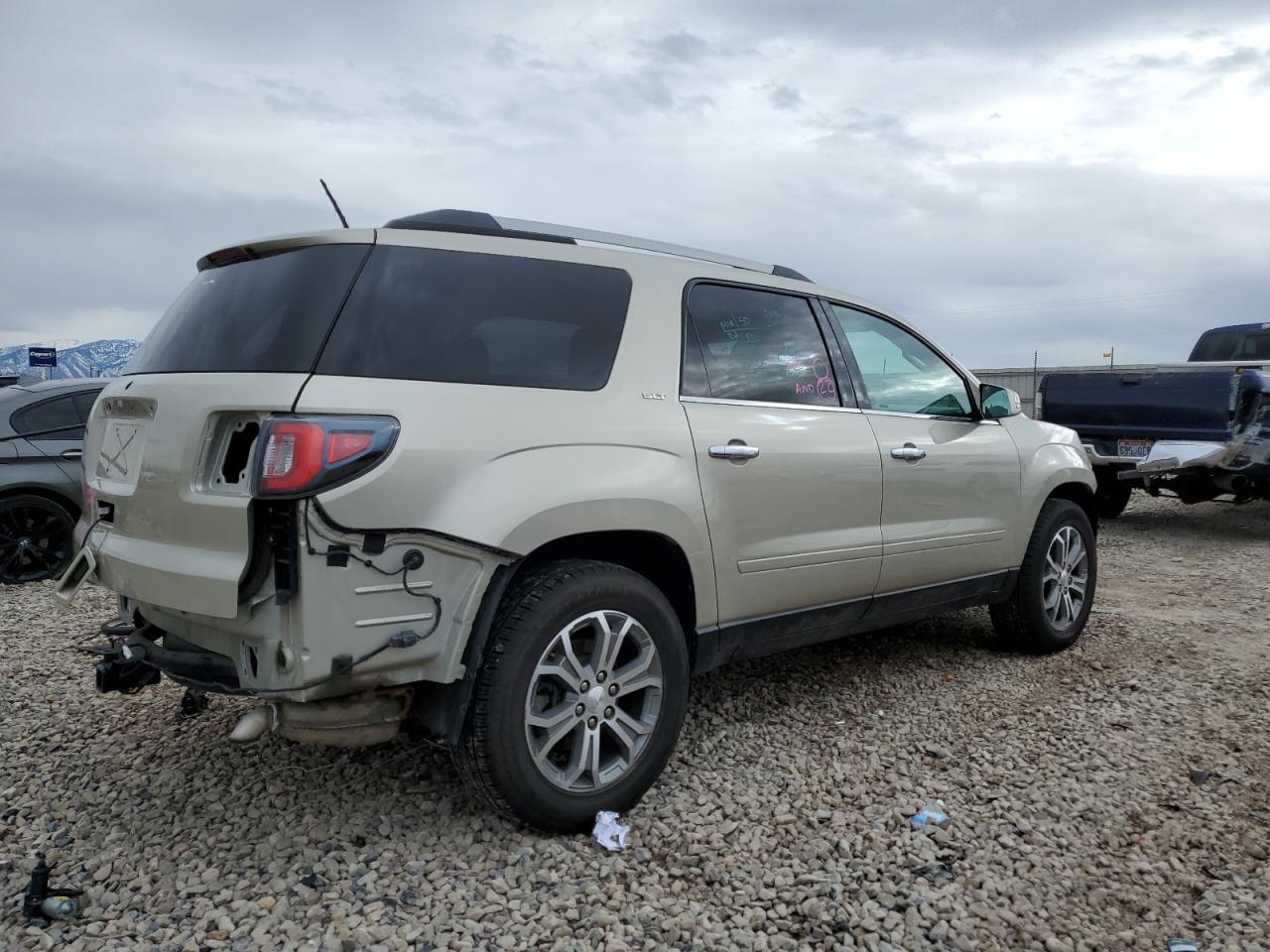 2016 GMC ACADIA SLT - Фото 3