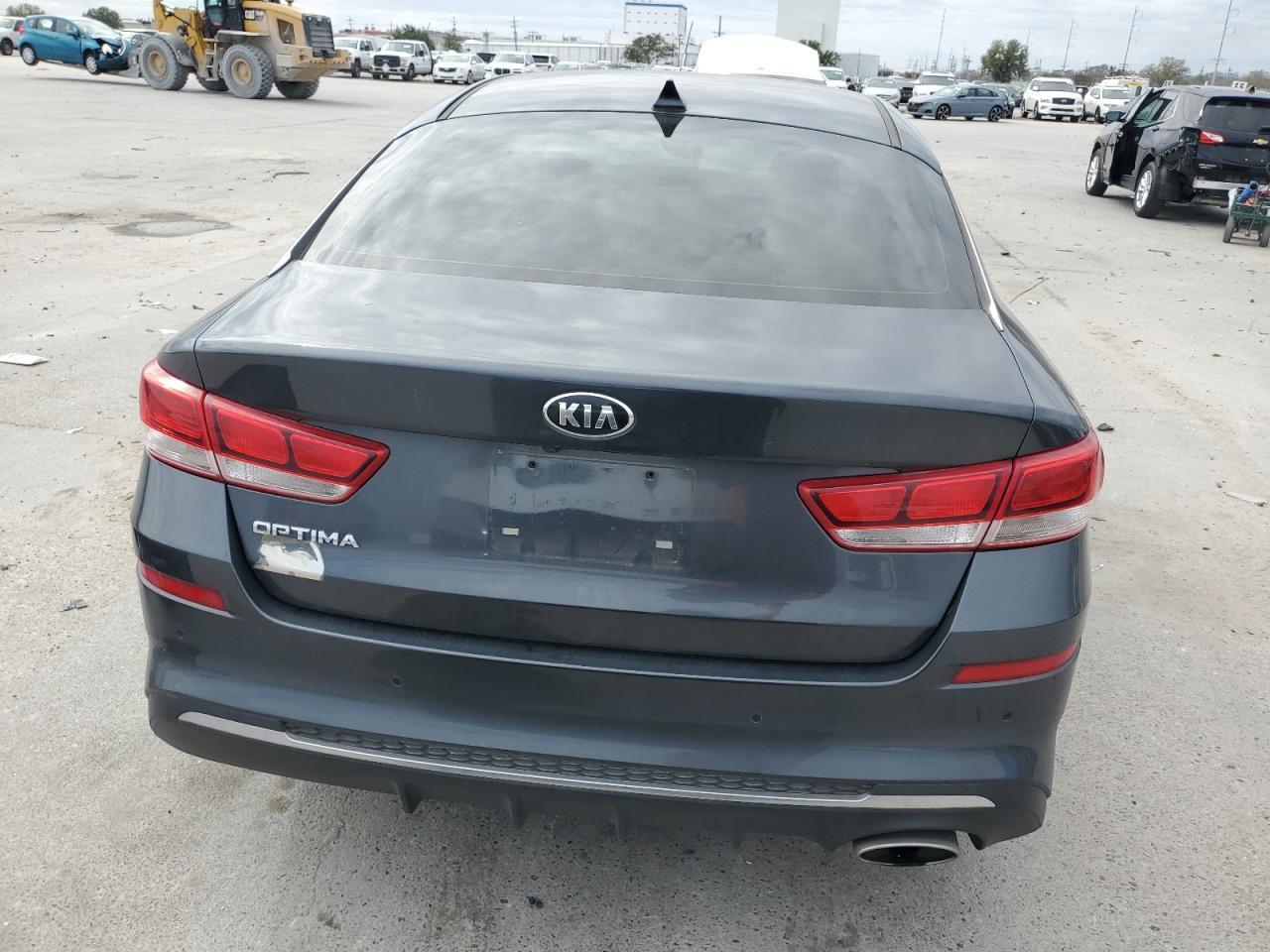 2019 KIA OPTIMA LX - Фото 6