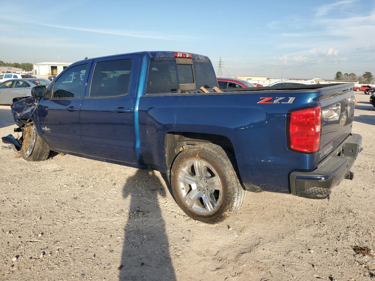 2018 CHEVROLET SILVERADO - Image 2