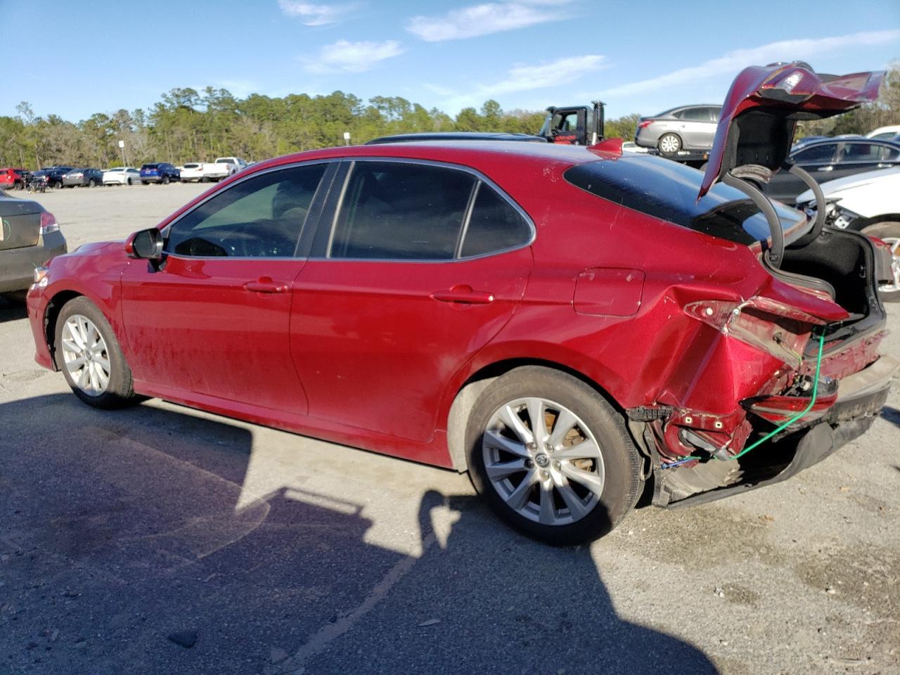 2020 TOYOTA CAMRY LE - Фото 2