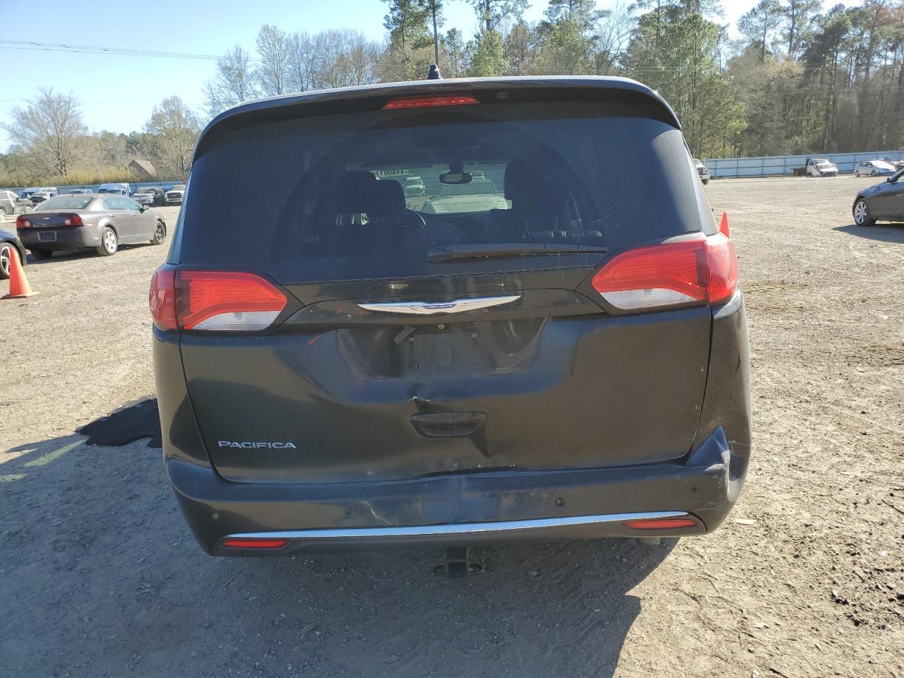 2017 CHRYSLER PACIFICA T - Image 6