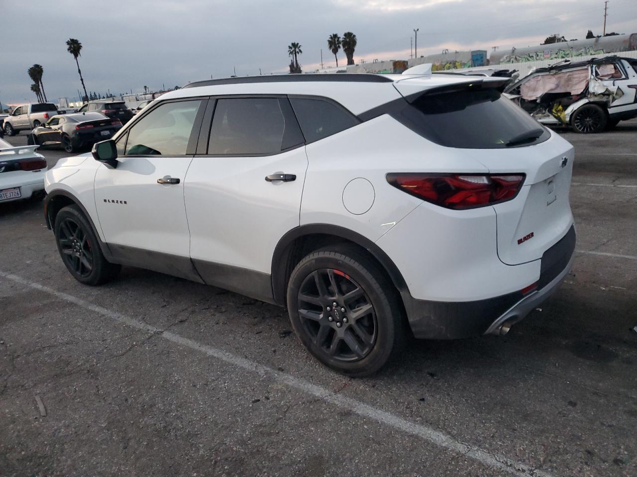 2021 CHEVROLET BLAZER 2LT - Фото 2