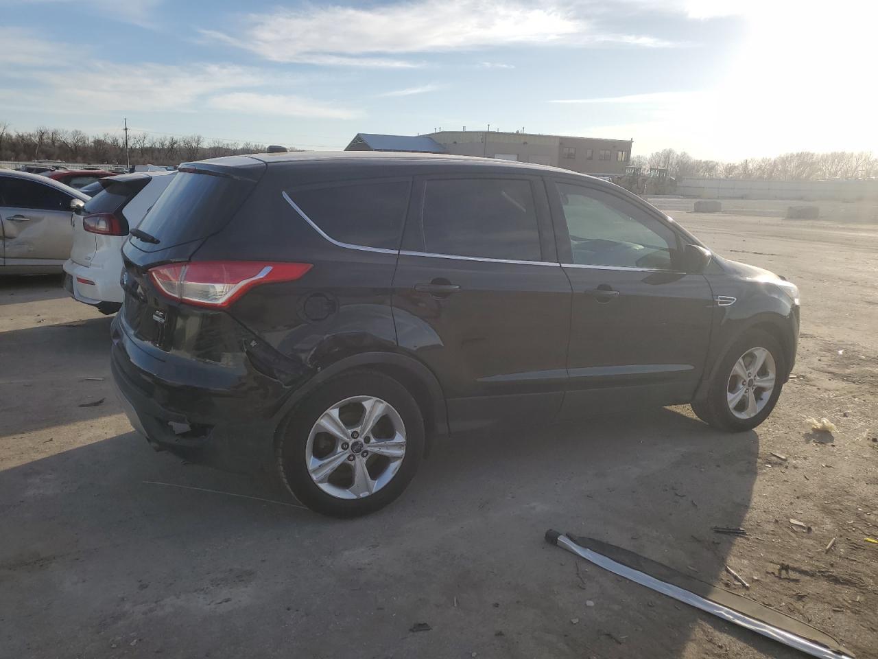 2015 FORD ESCAPE SE - Image 3