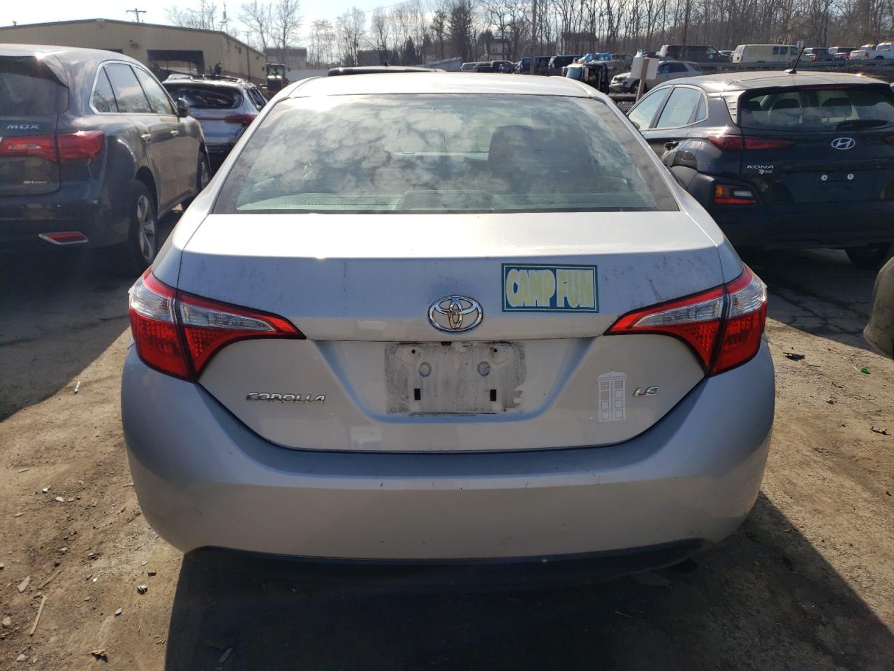 2015 TOYOTA COROLLA L - Image 6