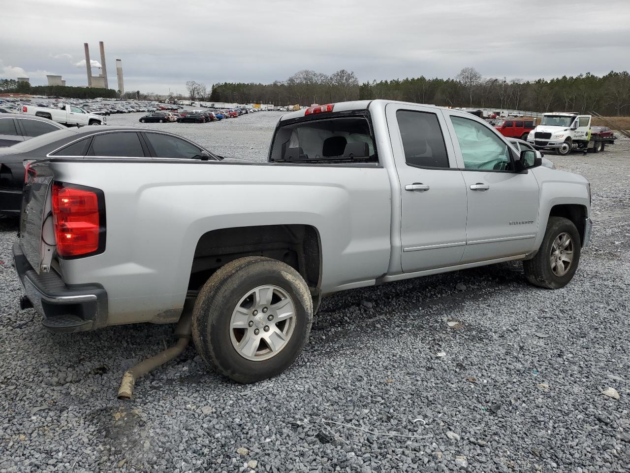 2018 CHEVROLET SILVERADO - Фото 3