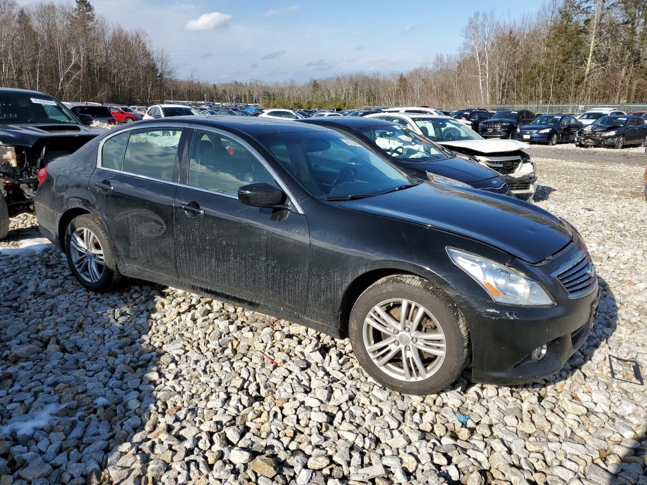 2012 INFINITI G37 - Image 4