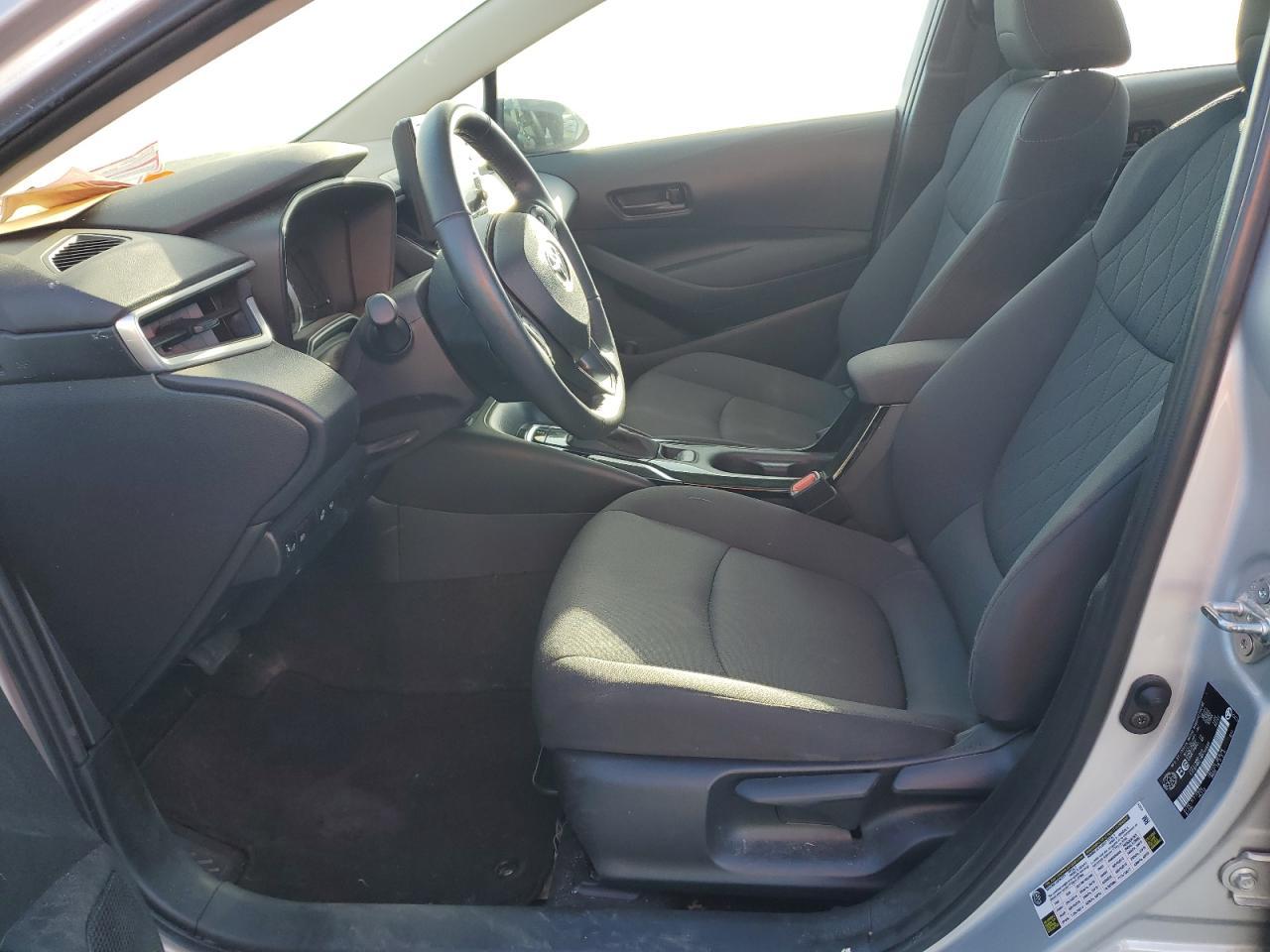 2022 TOYOTA COROLLA LE - Фото 7