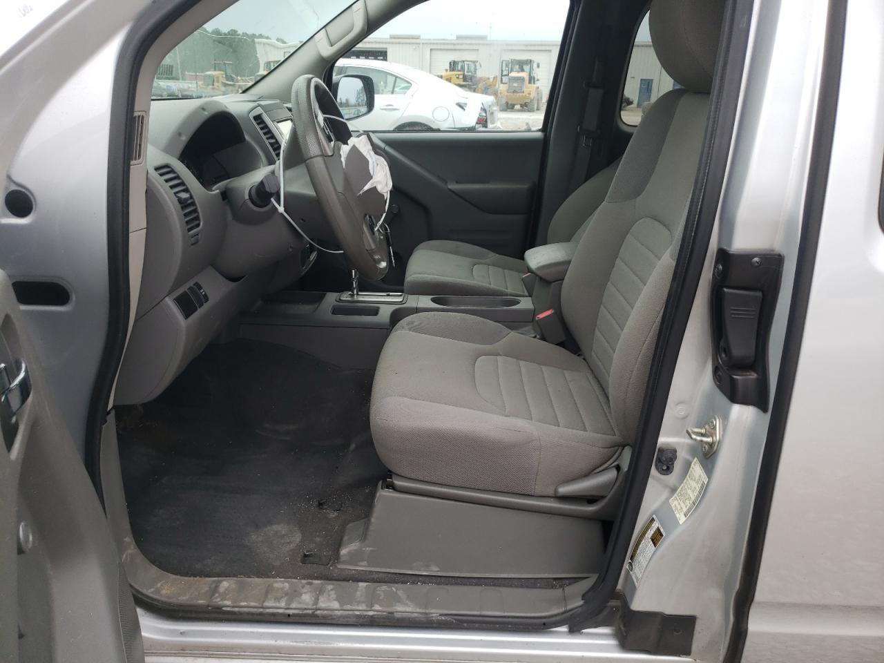 2019 NISSAN FRONTIER S - Фото 7
