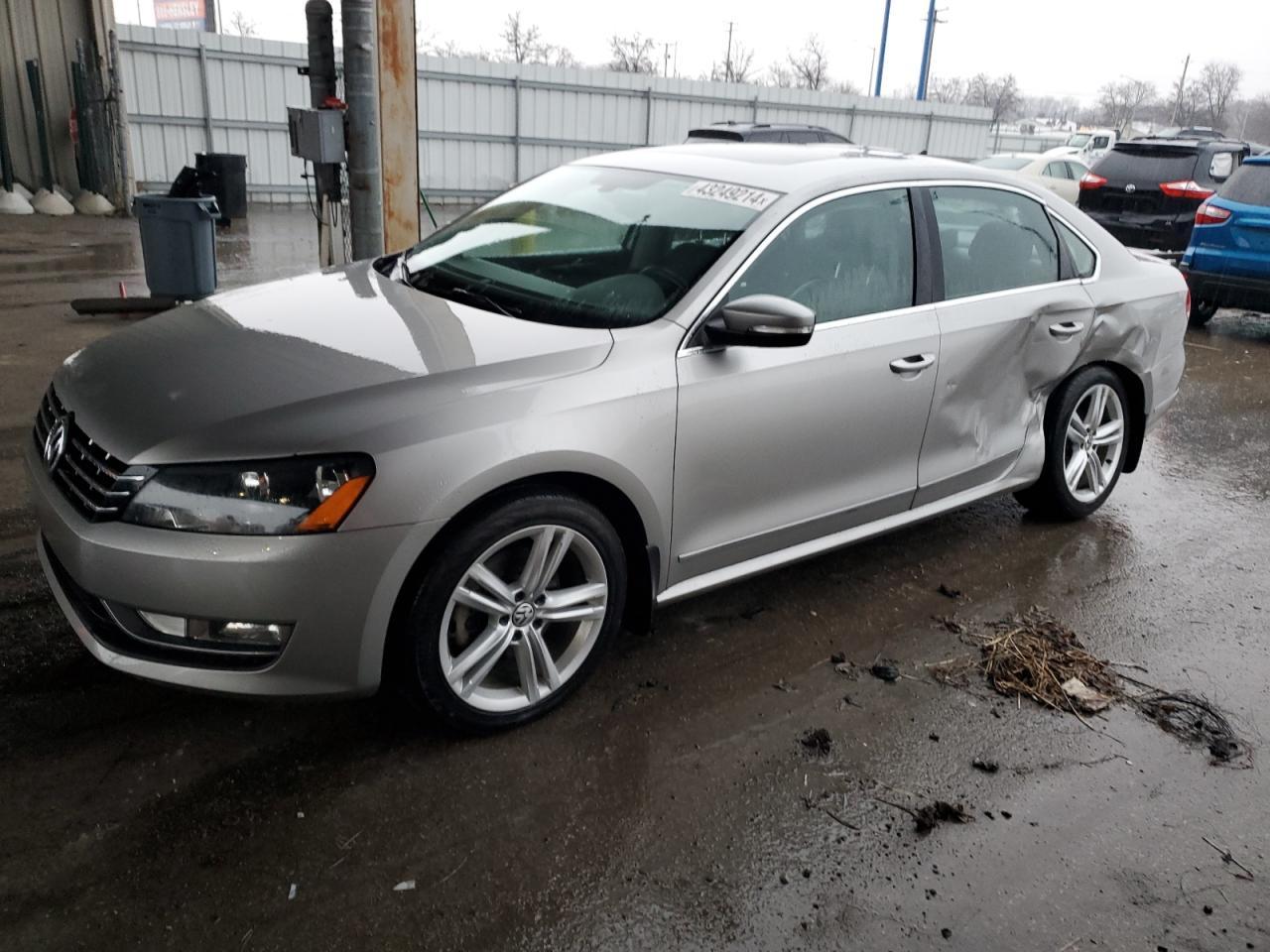 2013 VOLKSWAGEN PASSAT SEL