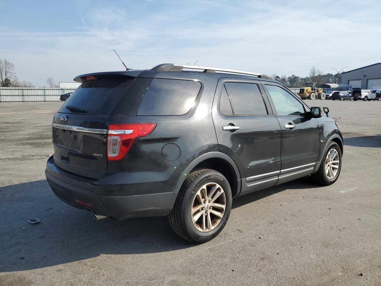 2013 FORD EXPLORER X - Image 3
