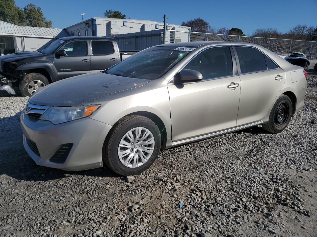 2014 TOYOTA CAMRY L