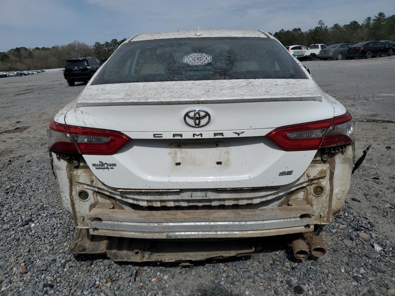 2019 TOYOTA CAMRY L - Image 6