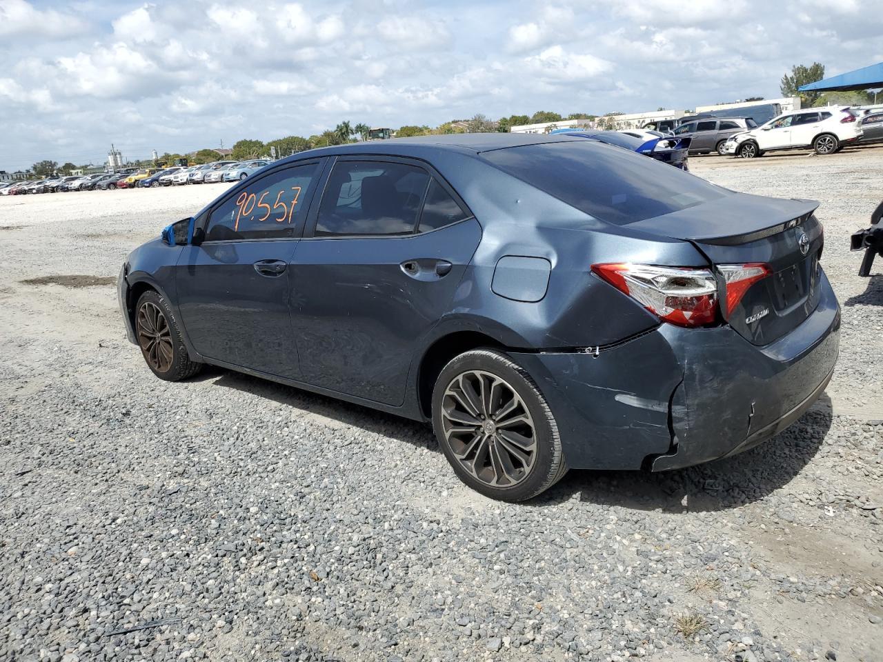 2016 TOYOTA COROLLA L - Фото 2