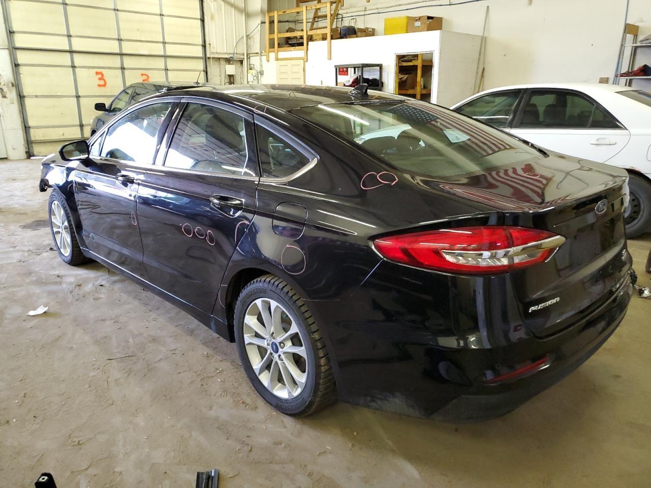 2020 FORD FUSION SE - Фото 2