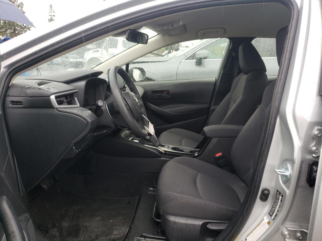2022 TOYOTA COROLLA LE - Фото 7