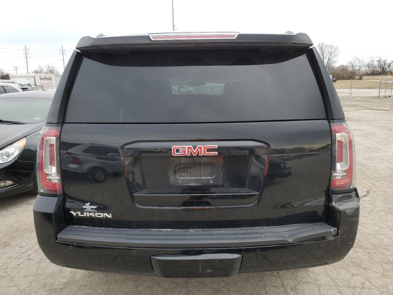 2016 GMC YUKON SLE - Фото 6