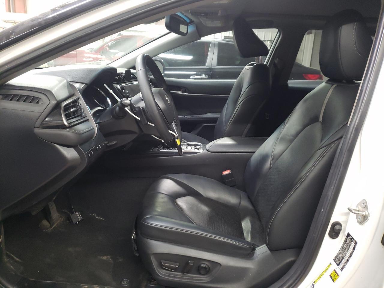 2019 TOYOTA CAMRY XSE - Фото 7