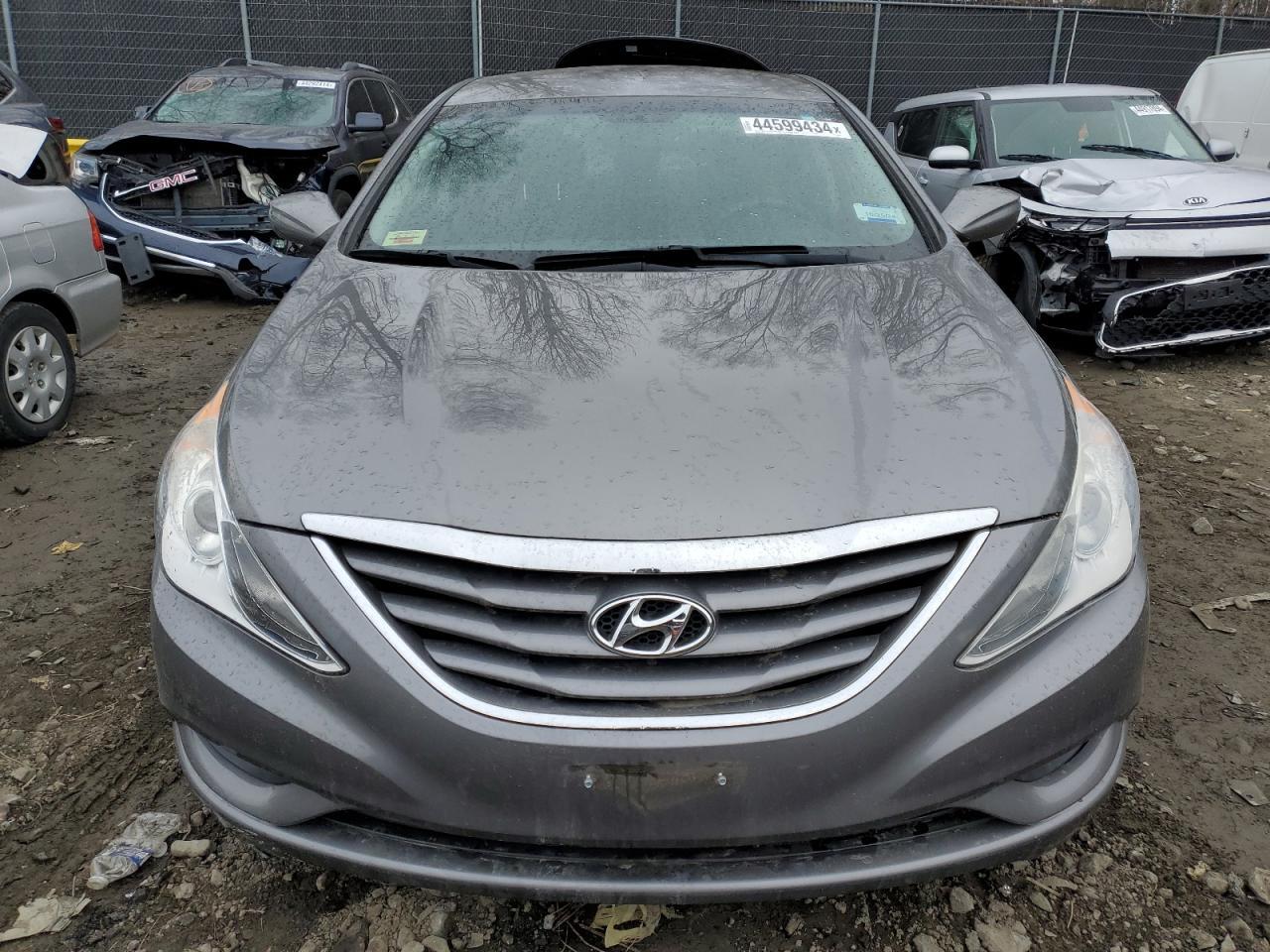 2013 HYUNDAI SONATA GLS - Image 5