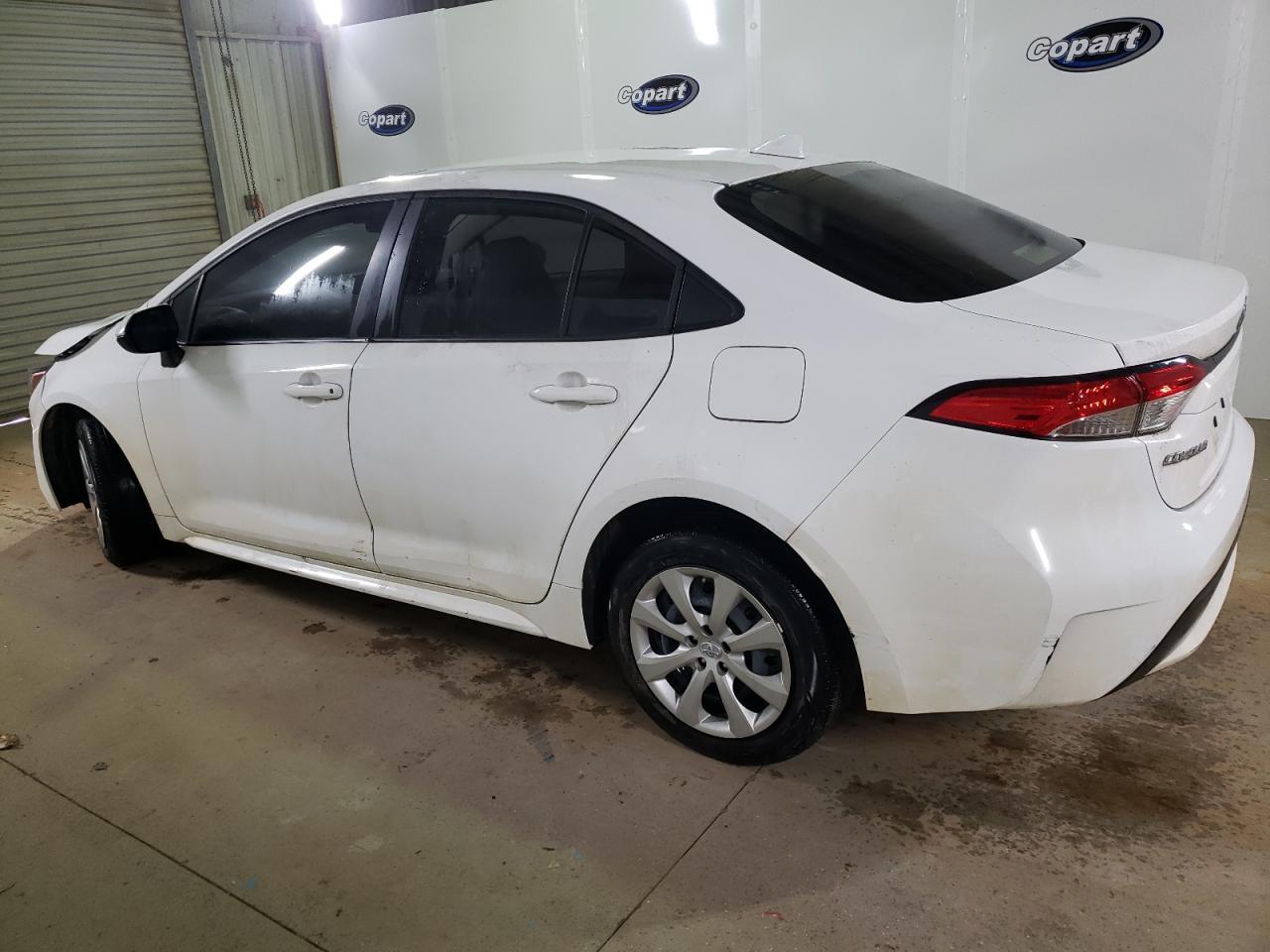 2022 TOYOTA COROLLA LE - Image 2