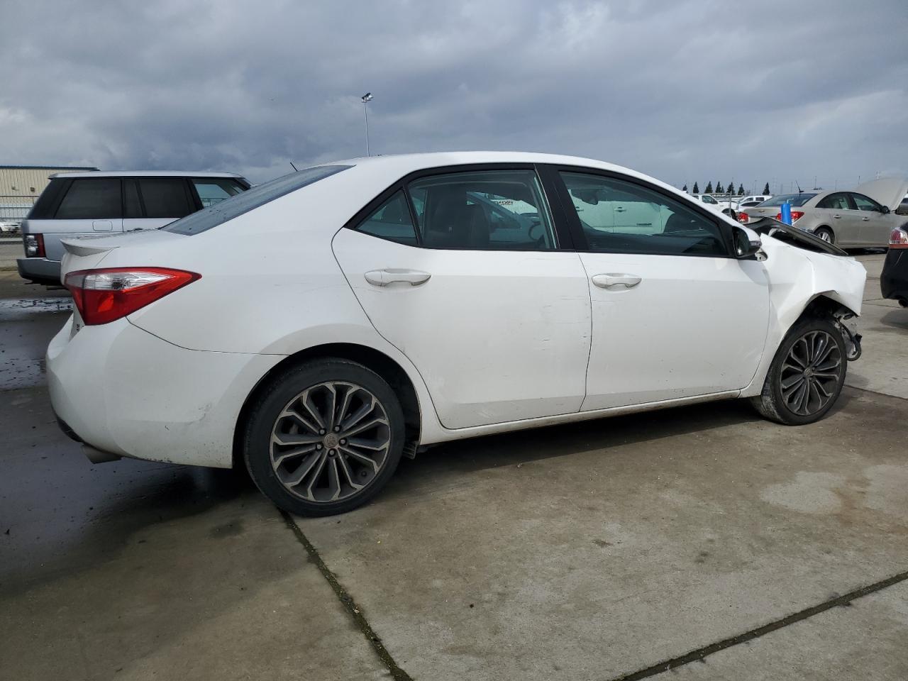 2015 TOYOTA COROLLA L - Image 3
