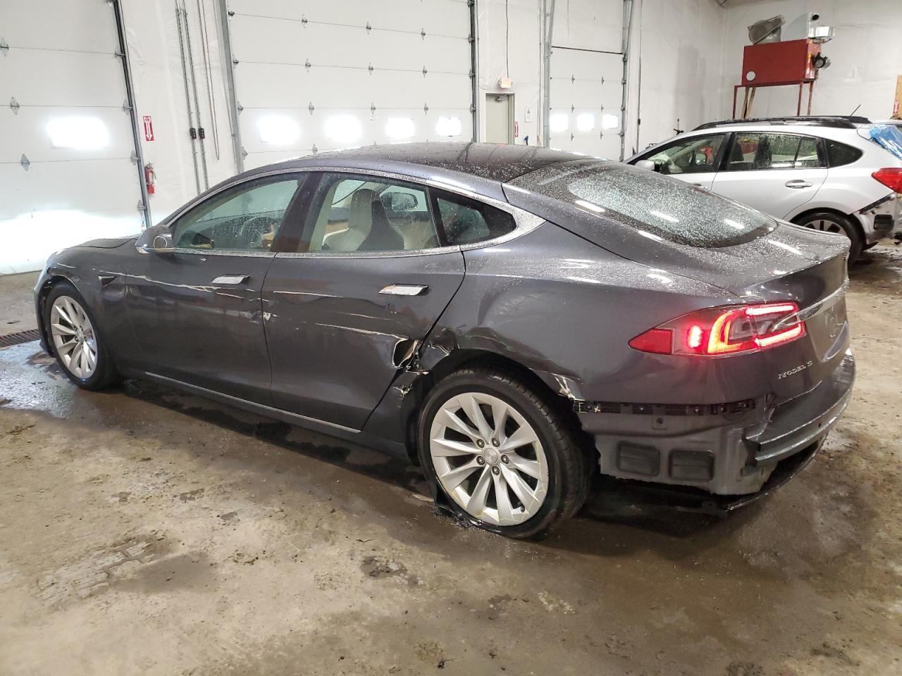 2018 TESLA MODEL S - Фото 2