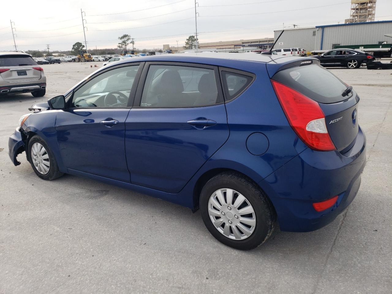 2016 HYUNDAI ACCENT SE - Фото 2