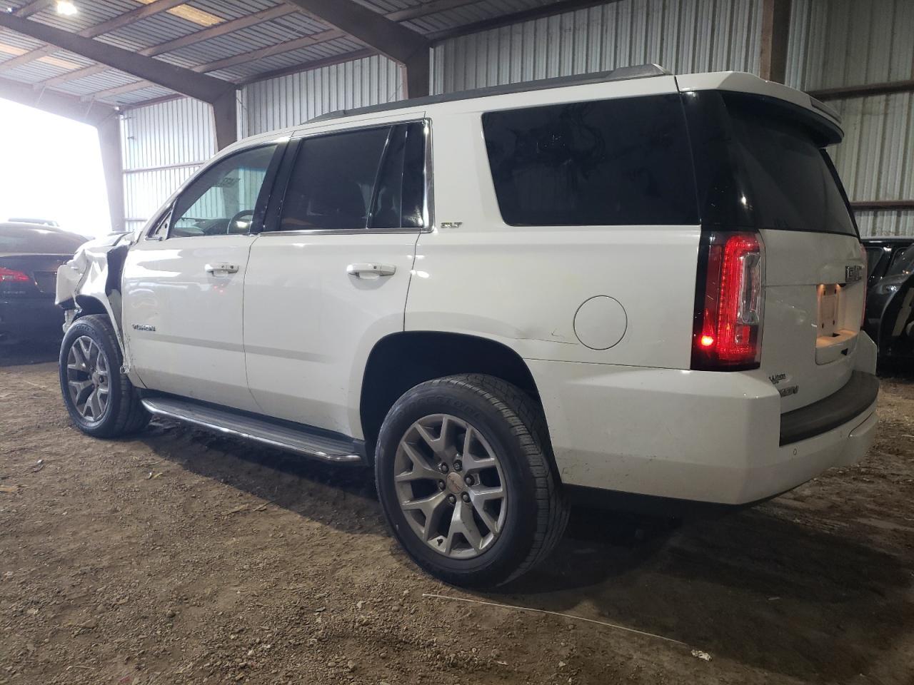 2016 GMC YUKON SLT - Фото 2