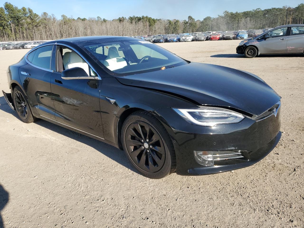 2017 TESLA MODEL S - Фото 4