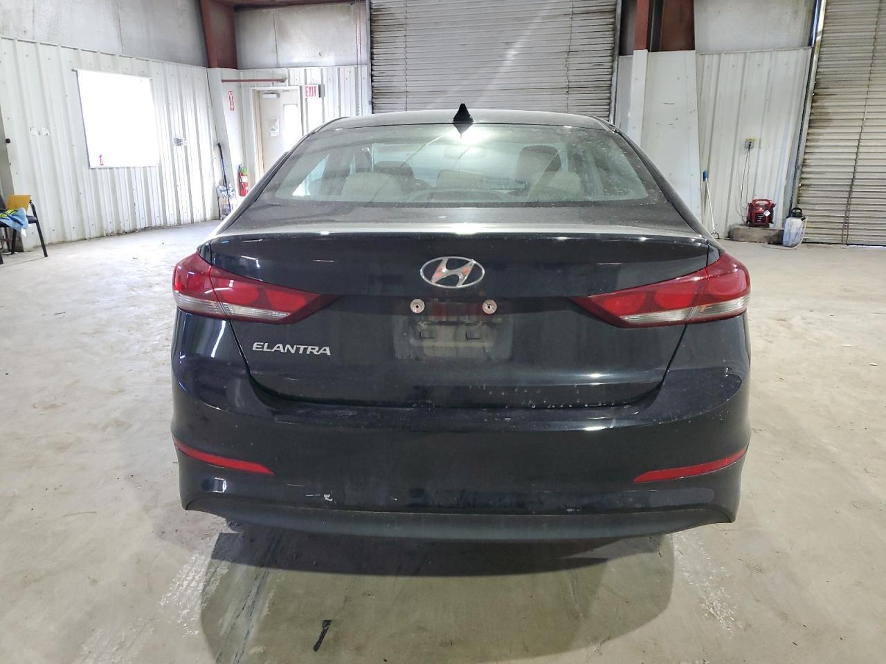2018 HYUNDAI ELANTRA SE - Фото 6