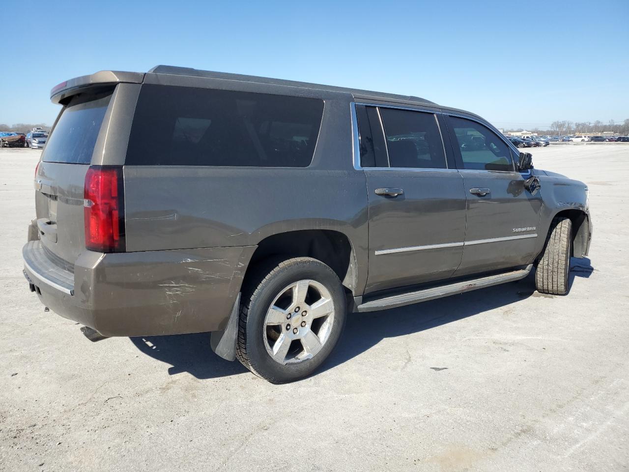 2016 CHEVROLET SUBURBAN C - Фото 3