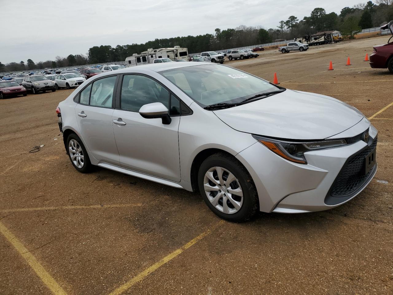 2020 TOYOTA COROLLA LE - Фото 4