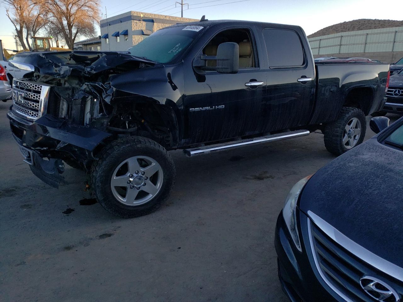 2014 GMC SIERRA K25 car image