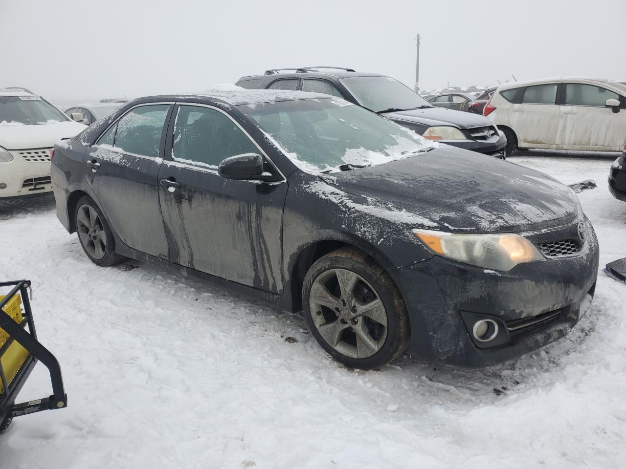 2012 TOYOTA CAMRY SE - Фото 4